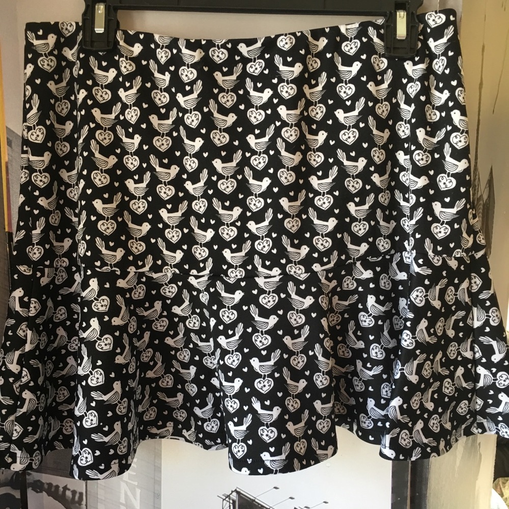 Bethany Mota bird skirt